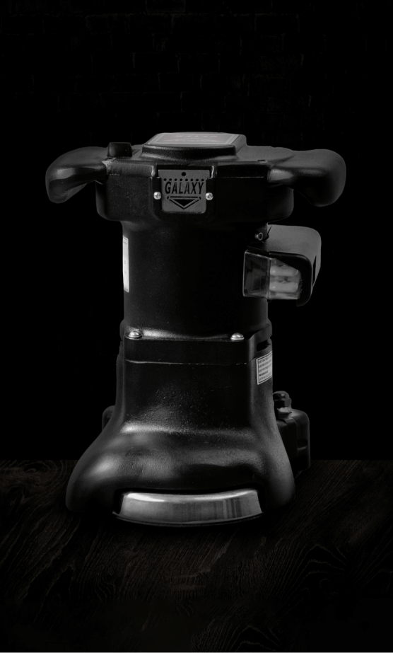 Elite 3 front view